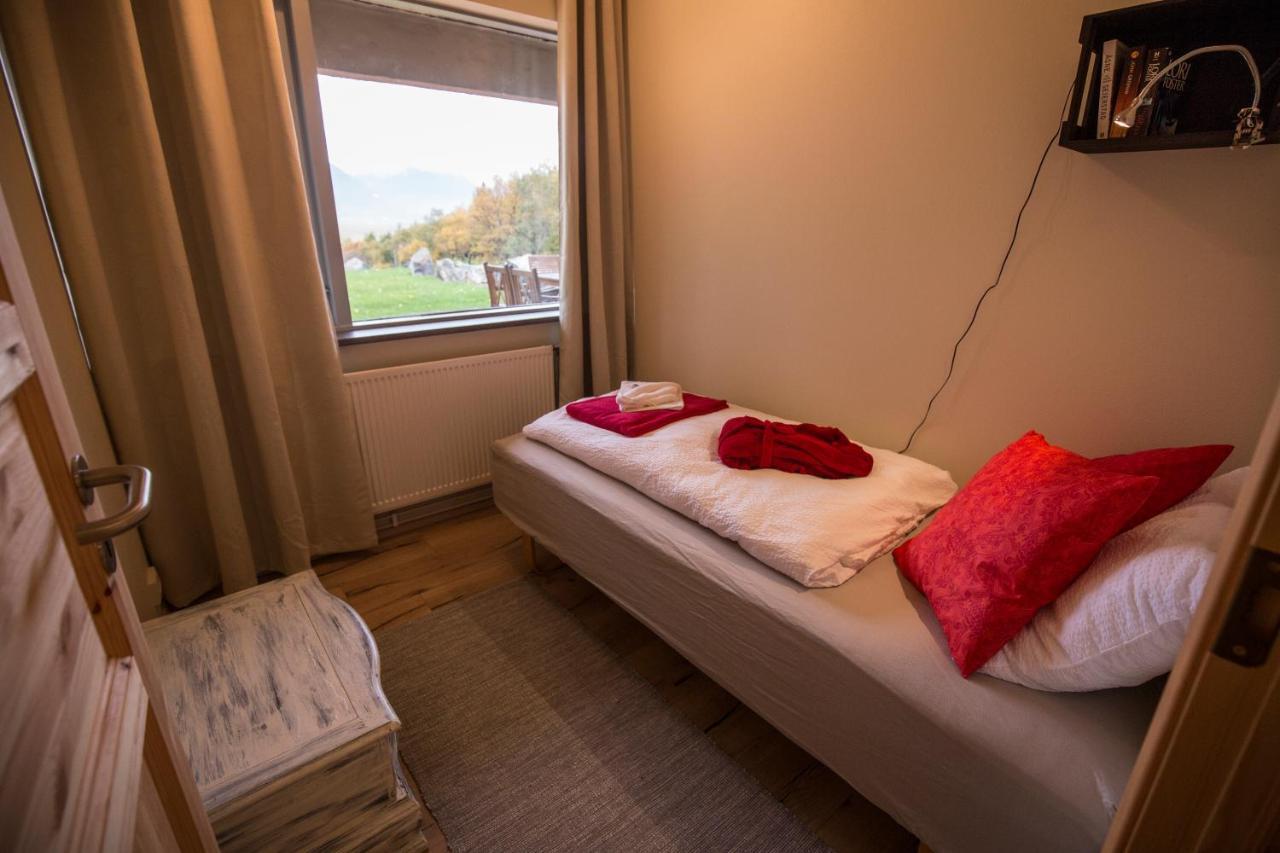 Hestasport Apartment Varmahlíð Esterno foto